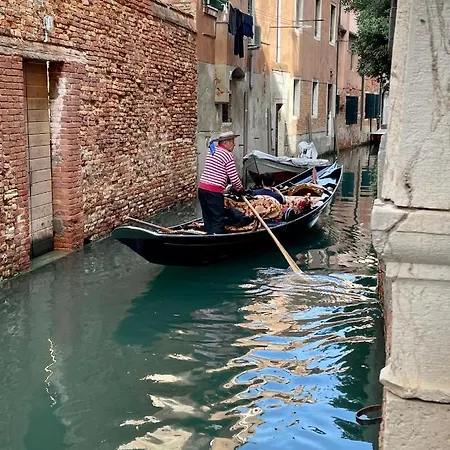 Hayez Guest house Venice