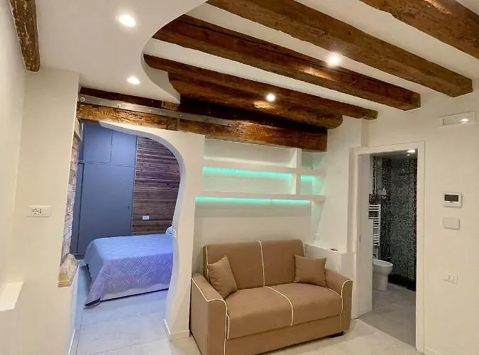 Hayez البندقية