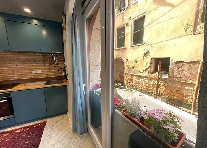 Πανσιόν Hayez